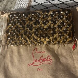 NWOT PRISTINE♥️Christian Louboutin Animal Print Studded Wallet